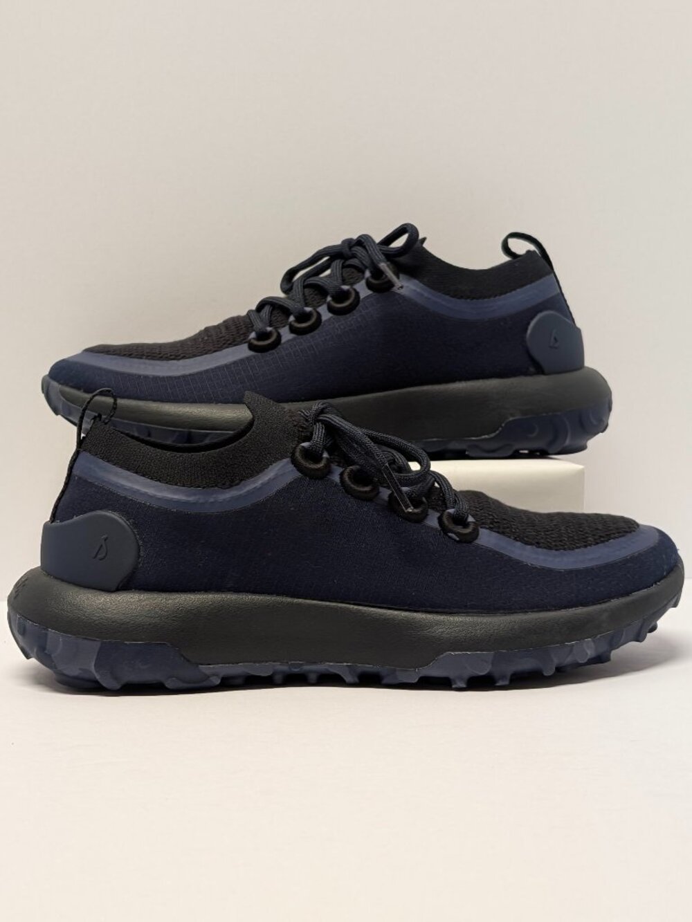 Allbirds Trail Runners SWT Sneakers in Navy Blue/Natural Black - NWOT - Picture 4 of 15